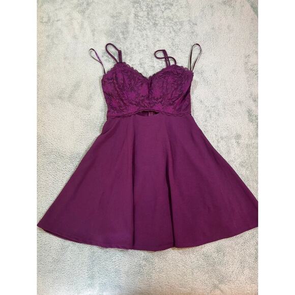 City Studio Dresses & Skirts - City Studio Purple Juniors Dress US 7 Made in China RN Number: 163221